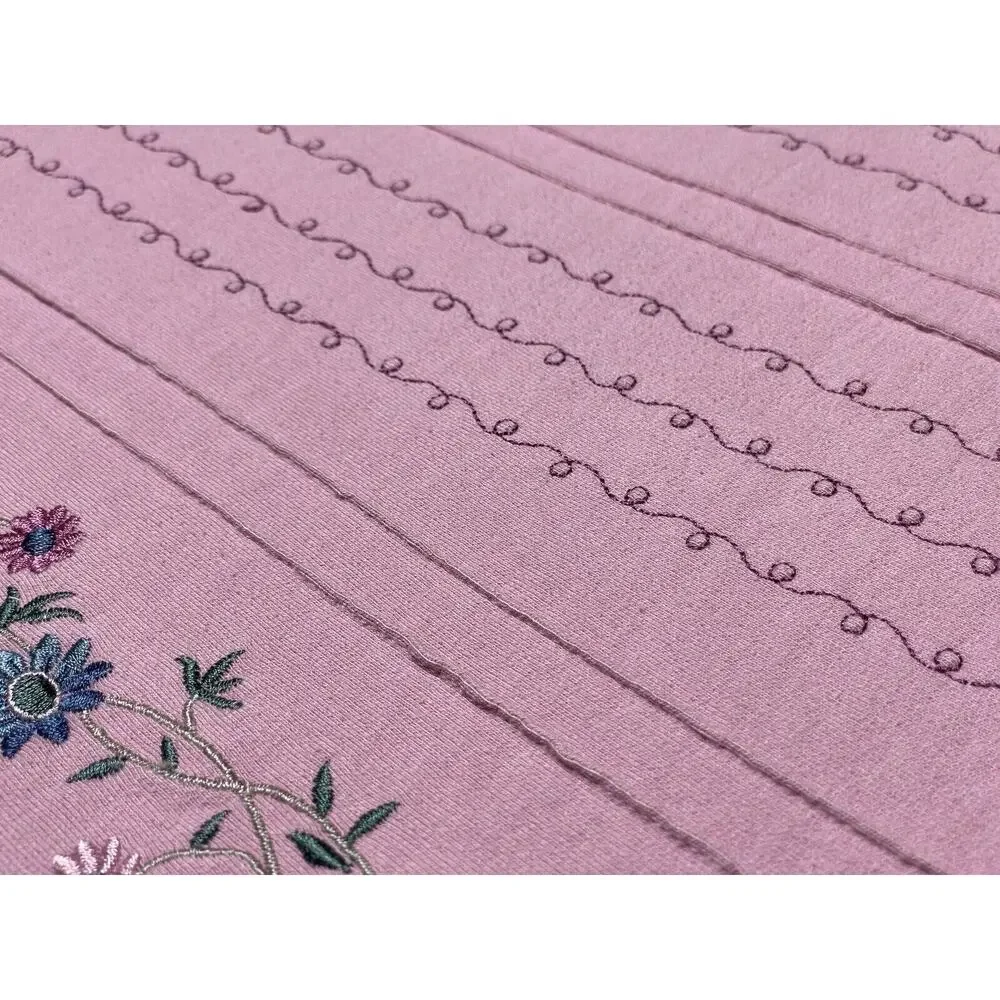 Womens XL Pink Embroidered Shirt 3/4 Sleeves Grandma Cottage Core Floral Cropped